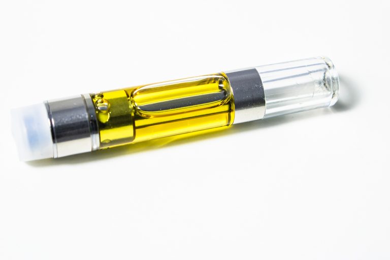 Puffing into the Future: How Delta 8 Disposable Vape Pens Are Shaping Cannabis Trends